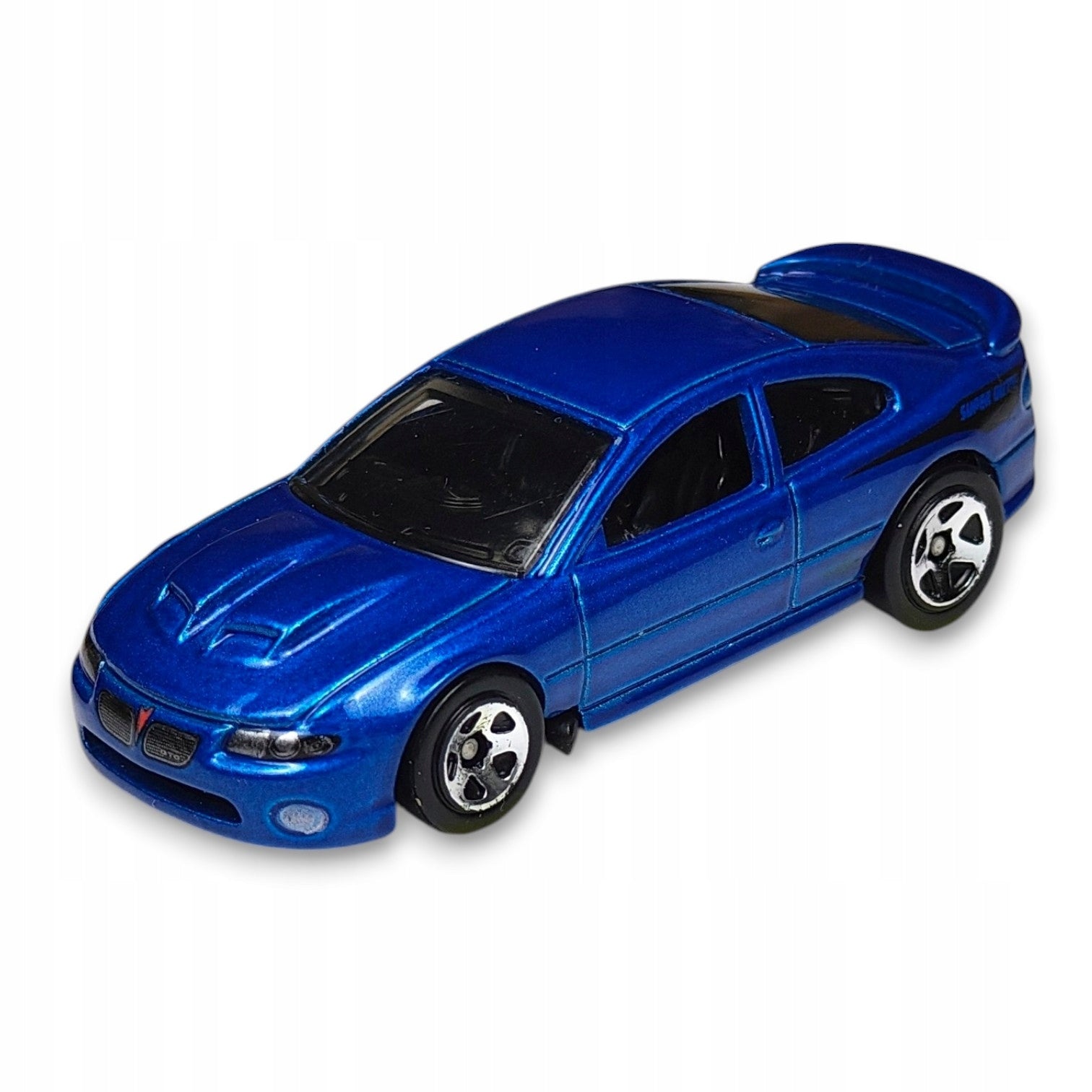 Hot Wheels - 06 Pontiac GTO - Luzak