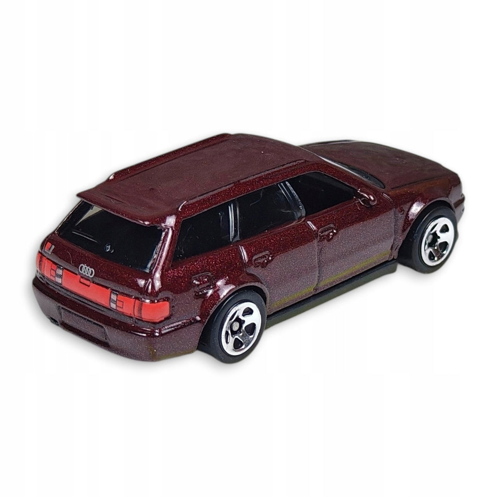 Hot Wheels - 94 Audi Avant RS2 - Luzak