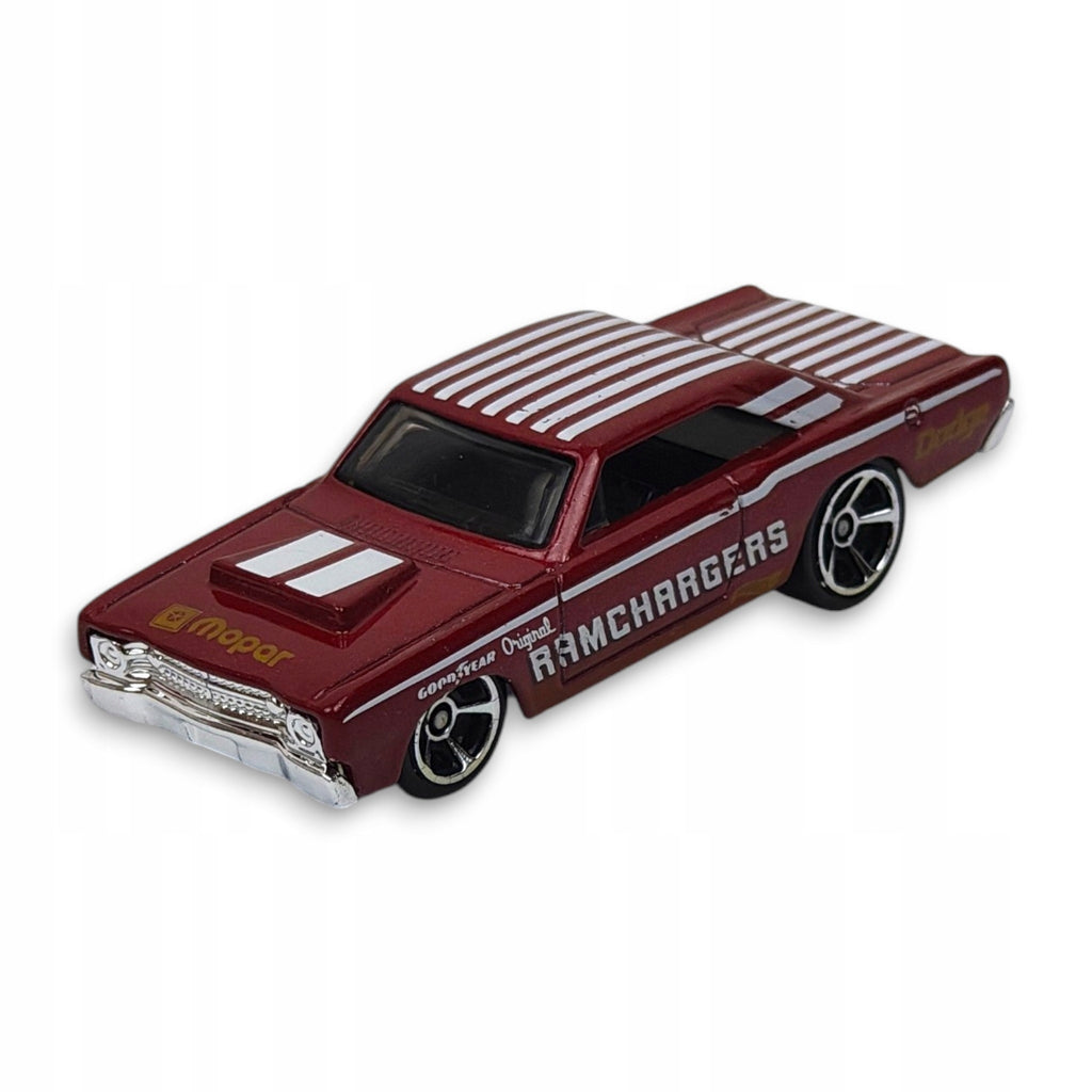 Hot Wheels - 68 Dodge Dart - Luzak