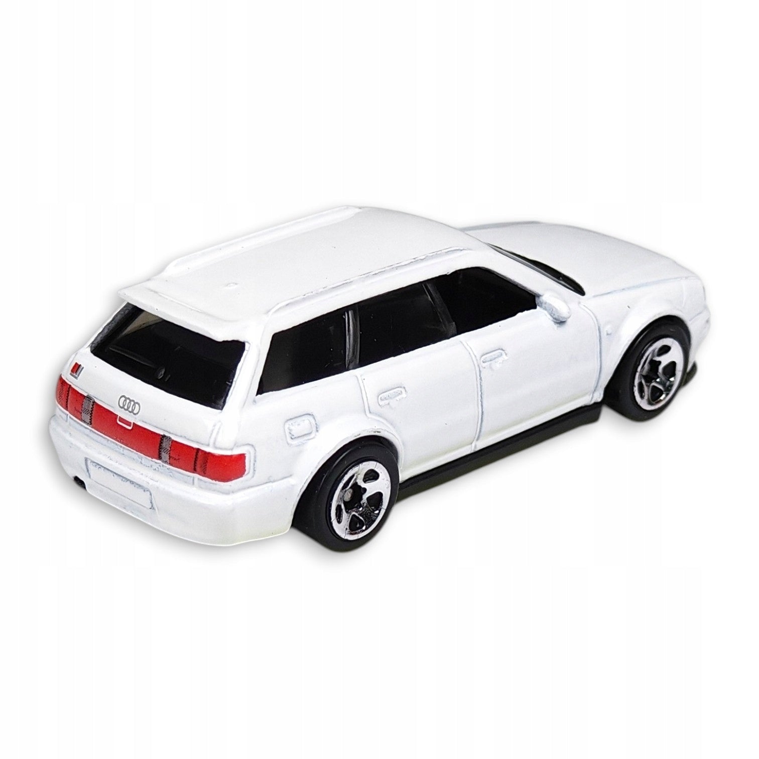 Hot Wheels - 94 Audi Avant RS2 - Luzak