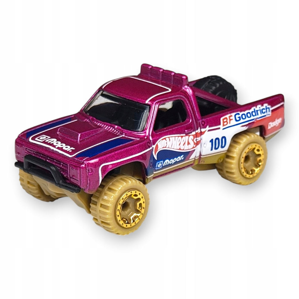 Hot Wheels - 87 Dodge D100 - Luzak
