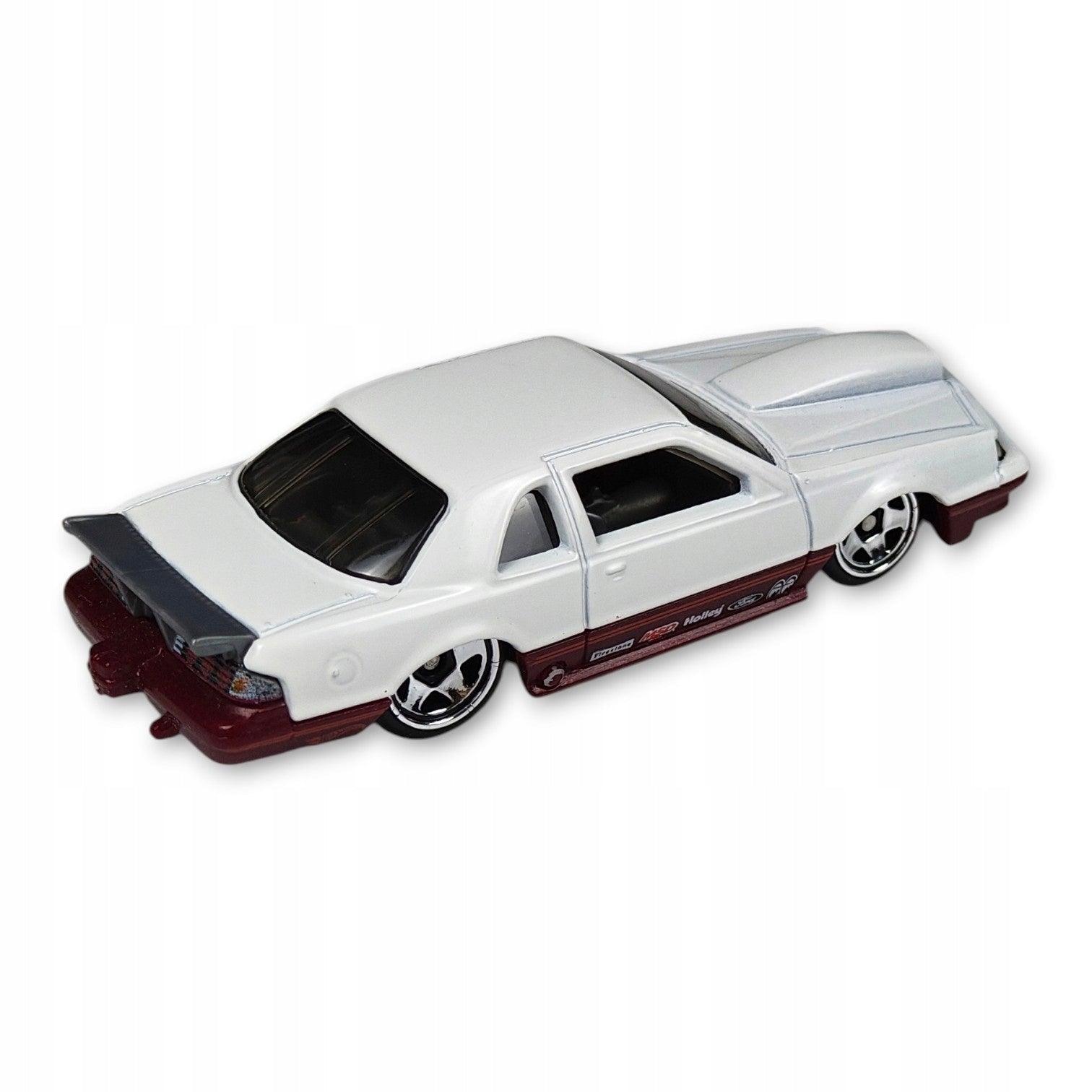 Hot Wheels - 1988 Ford T-Bird Salt Flat - Luzak