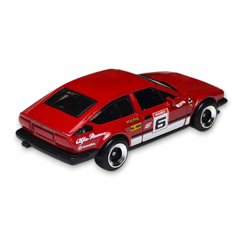 Hot Wheels - Alfa Romeo GTV6 3.0 - Luzak
