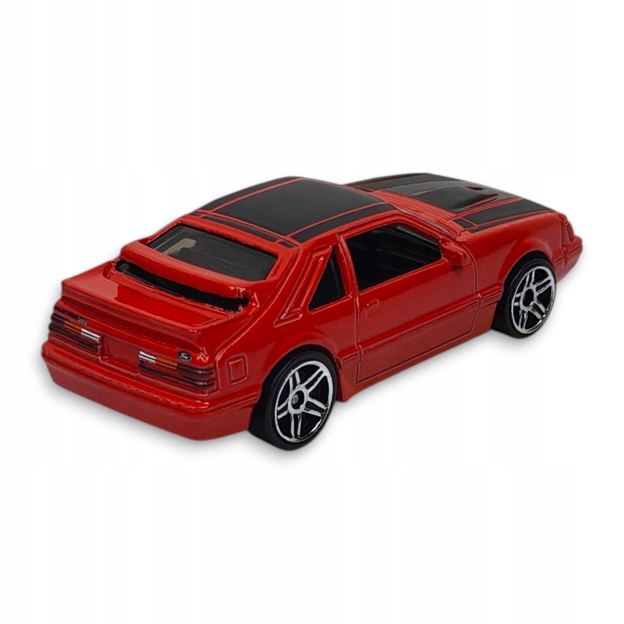 Hot Wheels - 84 Mustang SVO - Luzak