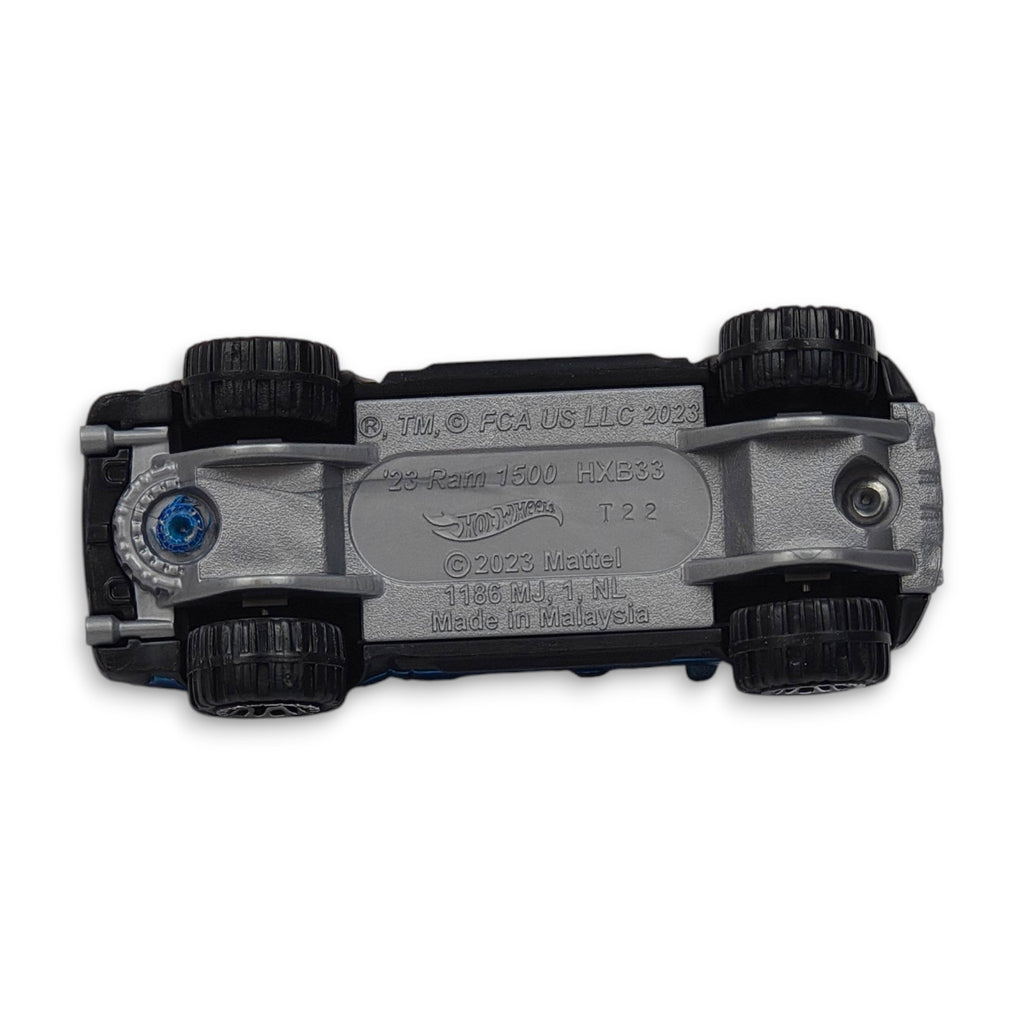 Hot Wheels - 23 Ram 1500 - Luzak