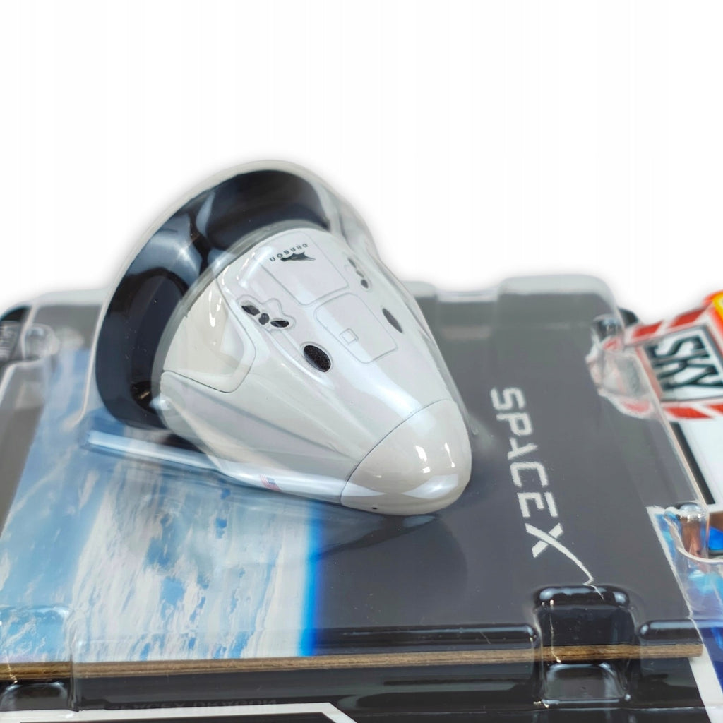 Matchbox Sky Busters - SpaceX Dragon