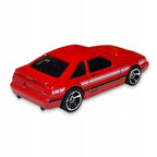 Hot Wheels - 92 Ford Mustang - Luzak