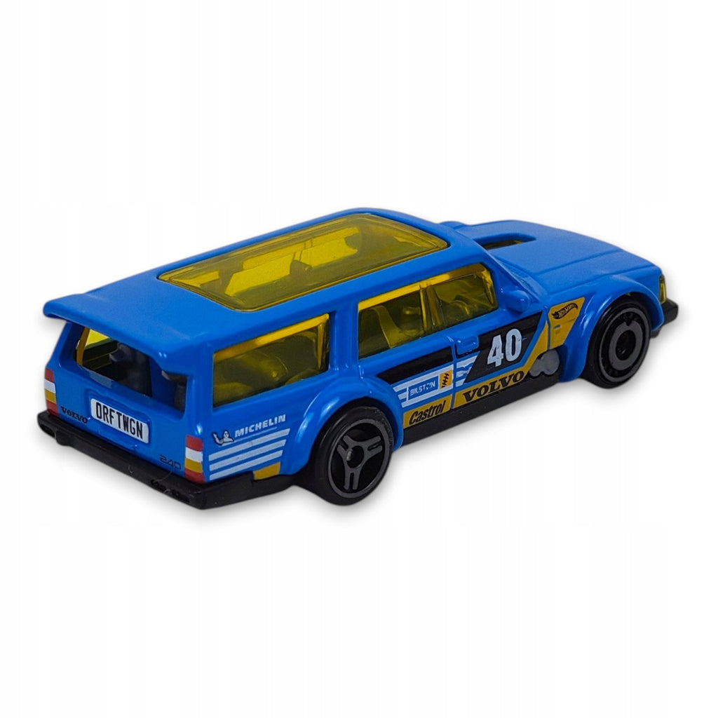 Hot Wheels - Volvo 240 Drift Wagon - Luzak