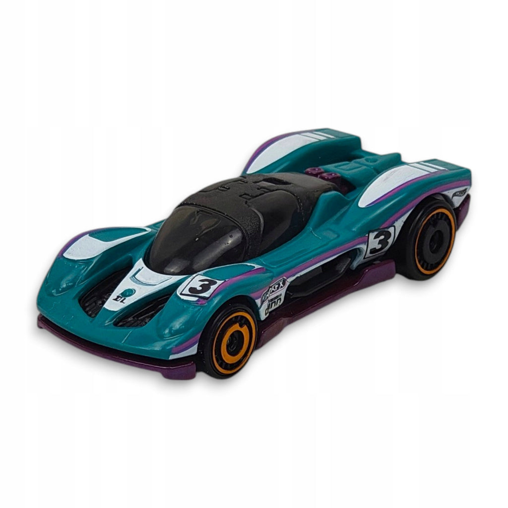 Hot Wheels - Group C Fantasy - Luzak