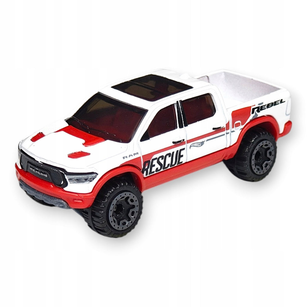 Hot Wheels - 2020 Ram 1500 Rebel - Luzak