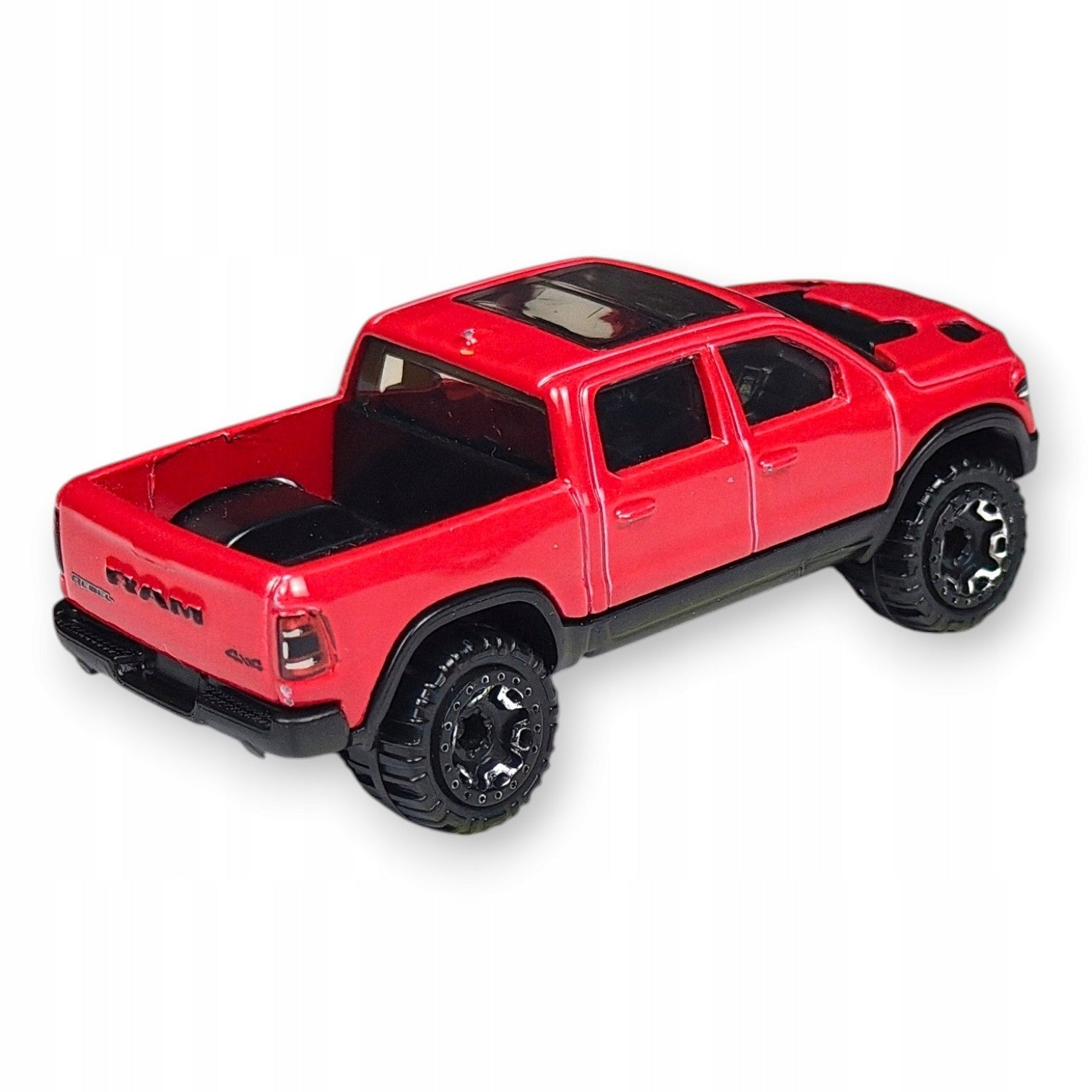 Hot Wheels - 2020 Ram 1500 Rebel - Luzak